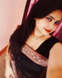 Sarah Roy Varanasi Excort Agency Girl 